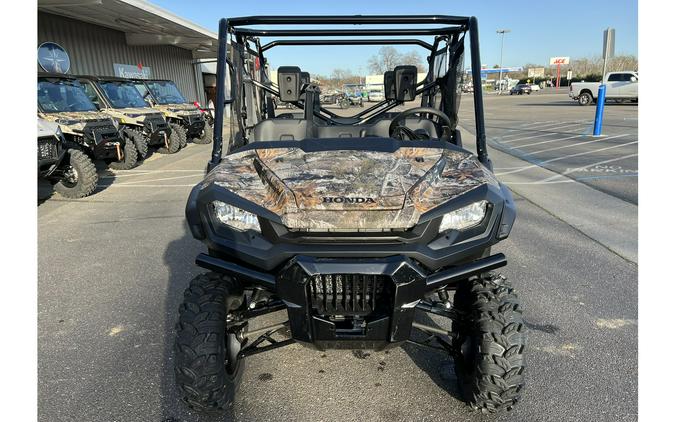 2024 Honda Pioneer 1000-6 Deluxe Crew