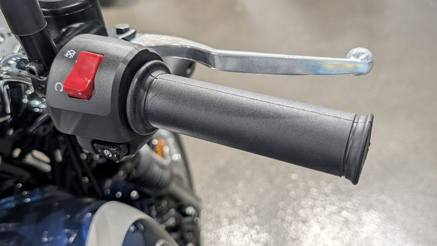 2025 Kawasaki W230 ABS