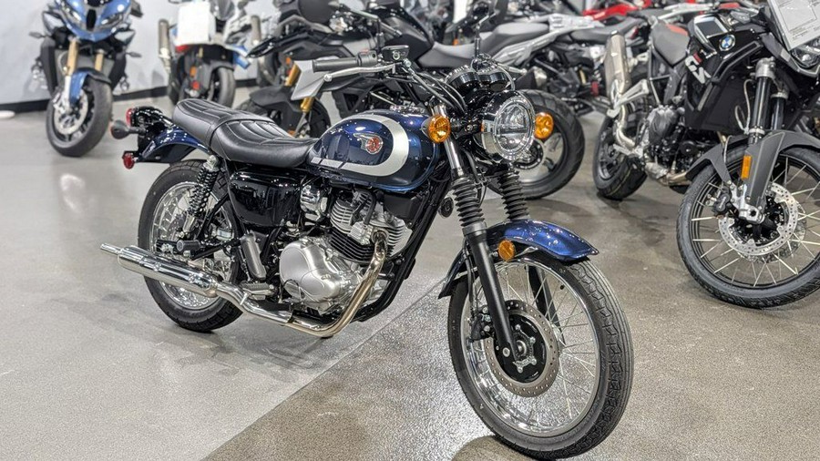 2025 Kawasaki W230 ABS