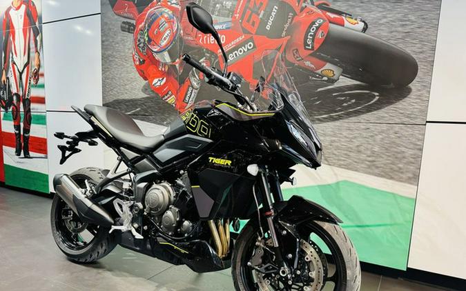 2025 Triumph Tiger Sport 800 Sapphire Black