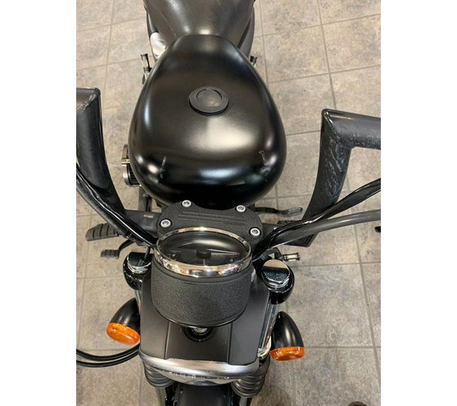 2010 Harley-Davidson Sportster® Iron 883™