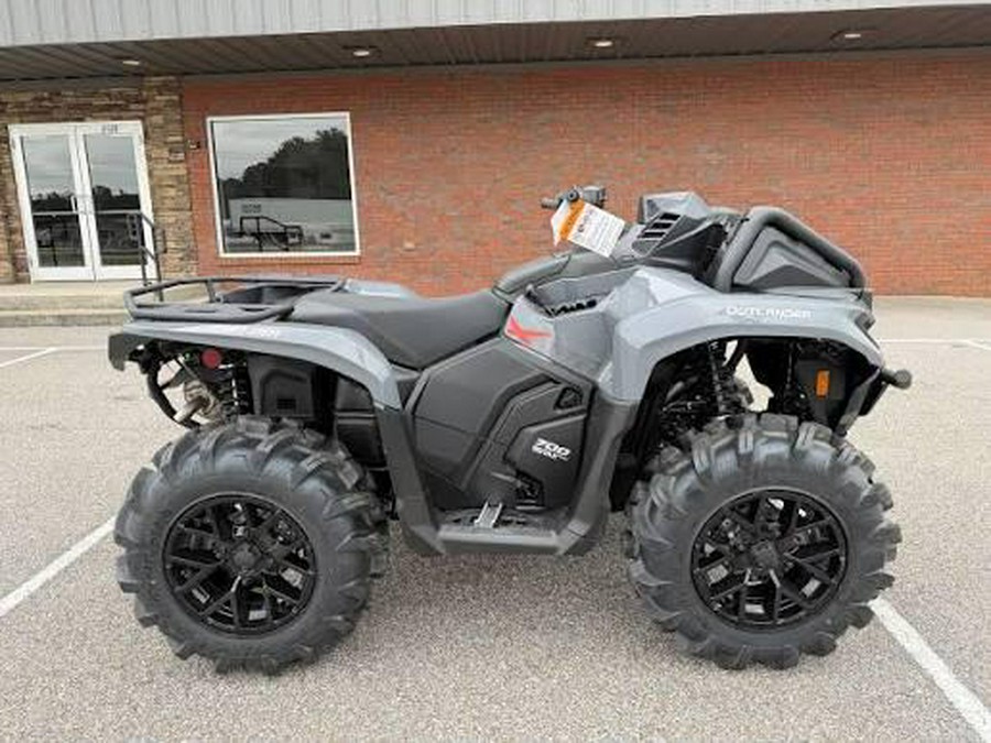 2026 CAN-AM OUTLANDER X MR 700