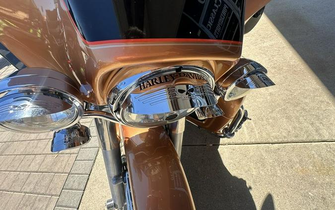 2008 Harley-Davidson® FLHTCU - Ultra Classic® Electra Glide®