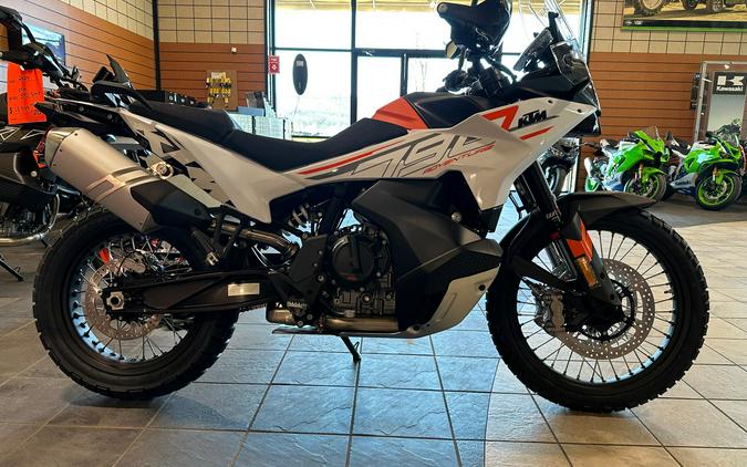 2024 KTM 790 Adventure