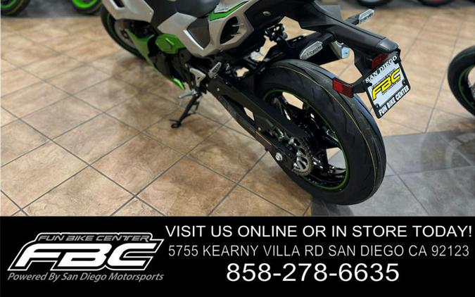 2024 Kawasaki Ninja® 7 Hybrid ABS