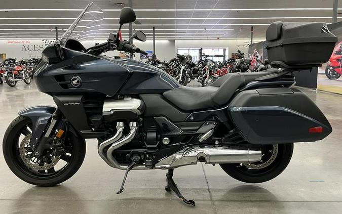 2014 Honda® CTX1300 Deluxe