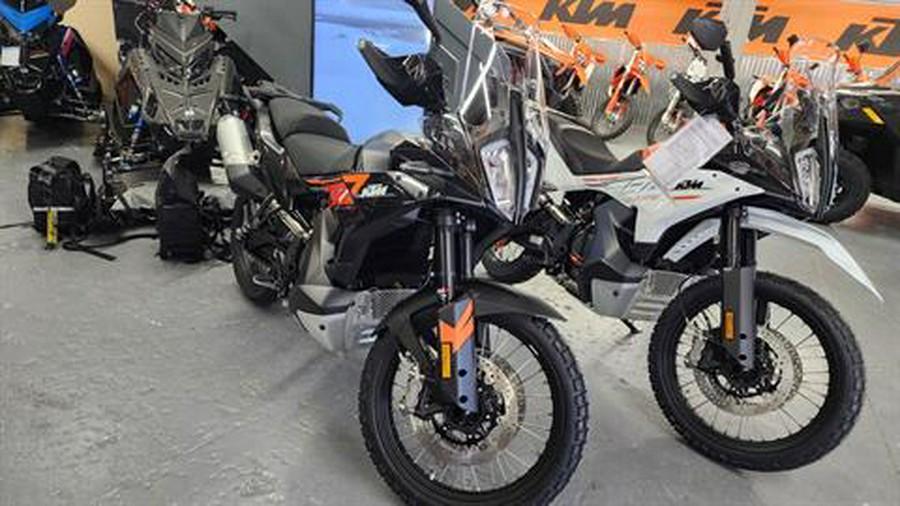 2024 KTM 790 Adventure