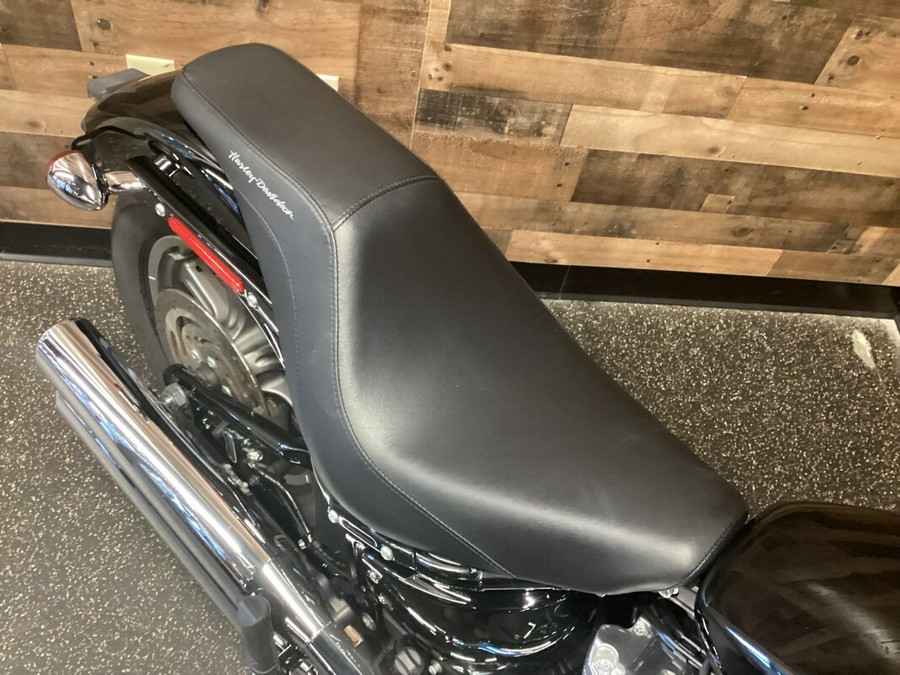 2023 Harley-Davidson Softail Standard Black FXST