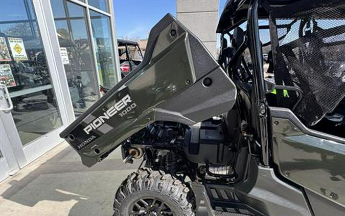 2025 Honda Pioneer 1000-6 Deluxe Crew