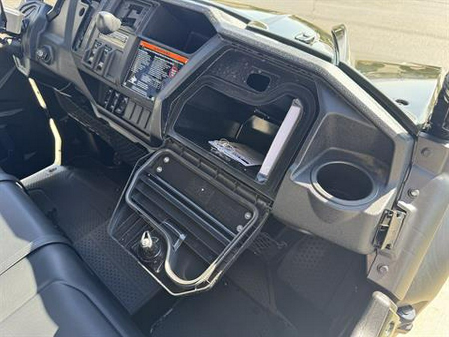 2025 Honda Pioneer 1000-6 Deluxe Crew