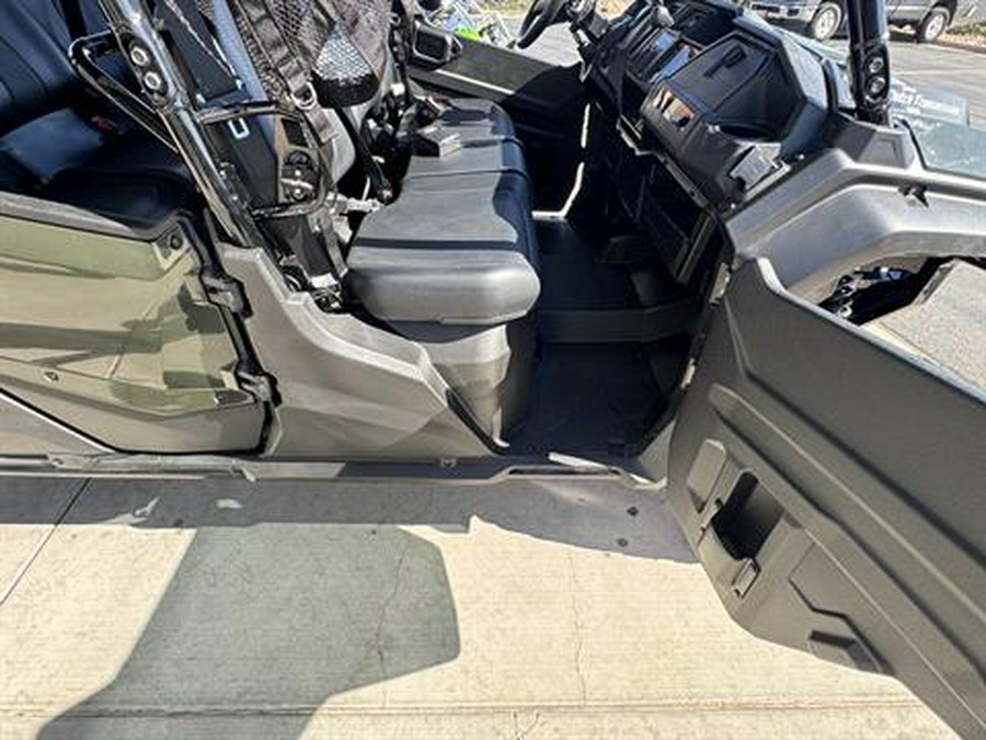 2025 Honda Pioneer 1000-6 Deluxe Crew