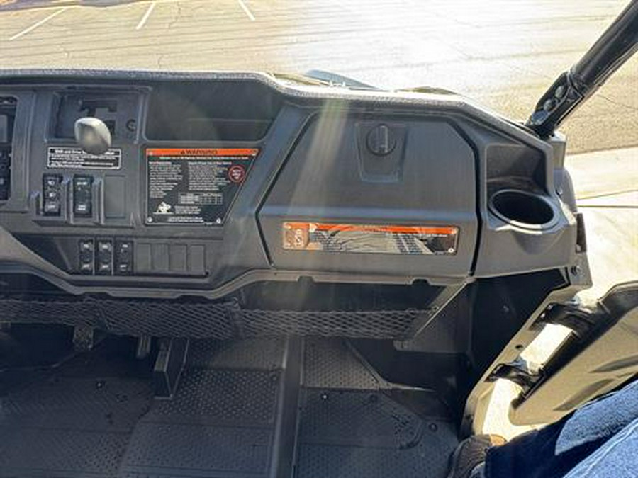 2025 Honda Pioneer 1000-6 Deluxe Crew