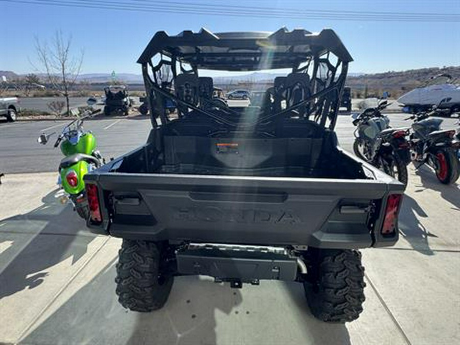 2025 Honda Pioneer 1000-6 Deluxe Crew