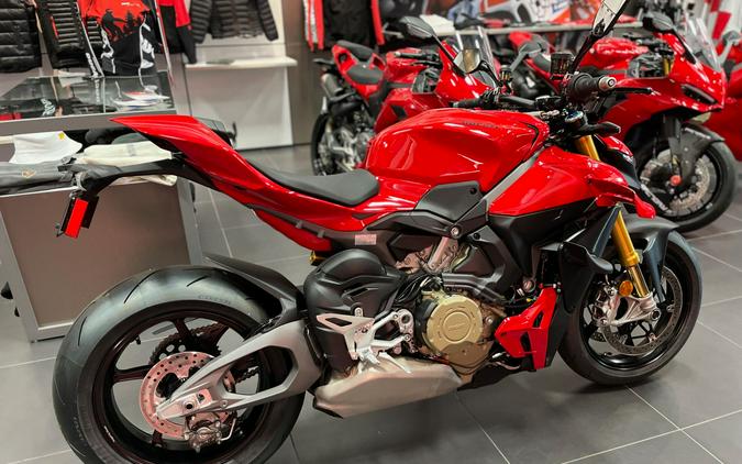 2026 Ducati Streetfighter V4 S
