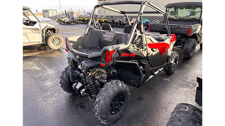 2024 Can-Am Maverick Trail DPS 1000