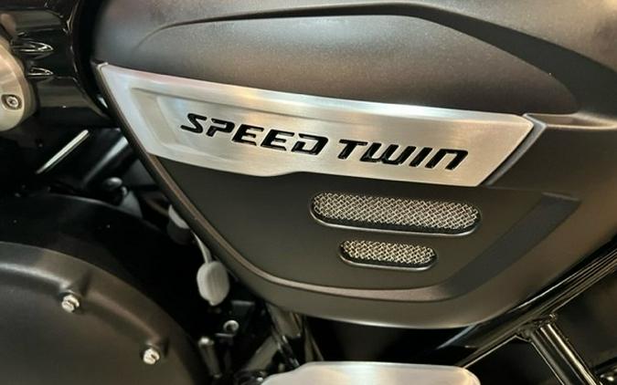 2023 Triumph Speed Twin 1200 (Color)