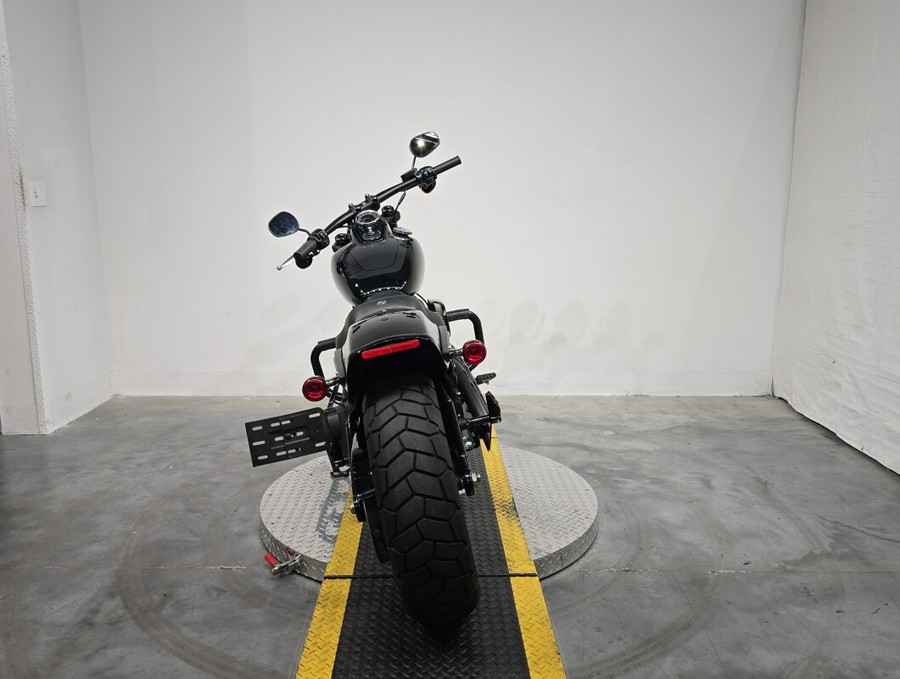 FXFBS 2021 Fat Bob® 114