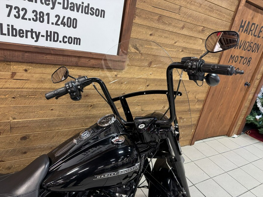 2020 Harley-Davidson® Road King® Special Vivid Black FLHRXS