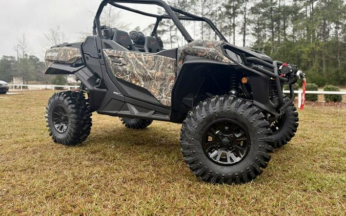 2026 Can-Am® Commander X mr 1000R Dark Wildland Camo