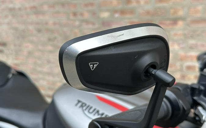 2022 Triumph Street Triple R Low