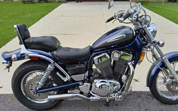 2001 Suzuki Intruder 1400