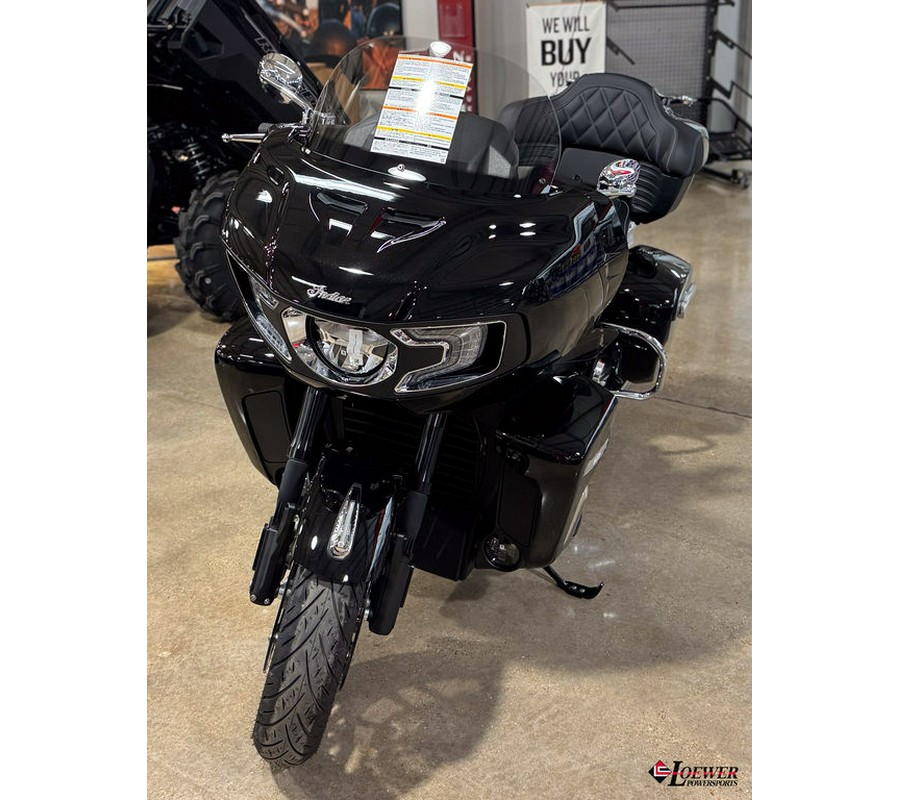 2025 Indian Motorcycle® Pursuit® Limited 112 Black Metallic