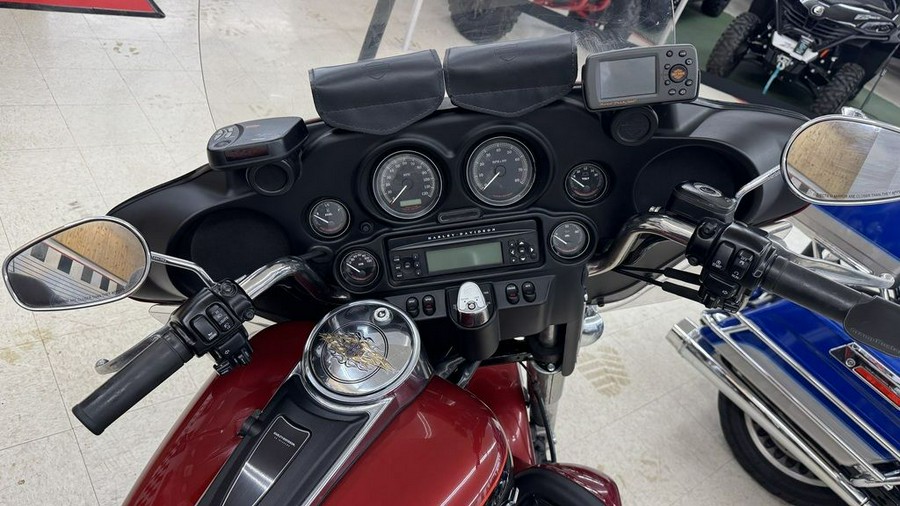 2006 Harley-Davidson® FLHTCUI - Ultra Classic® Electra Glide®