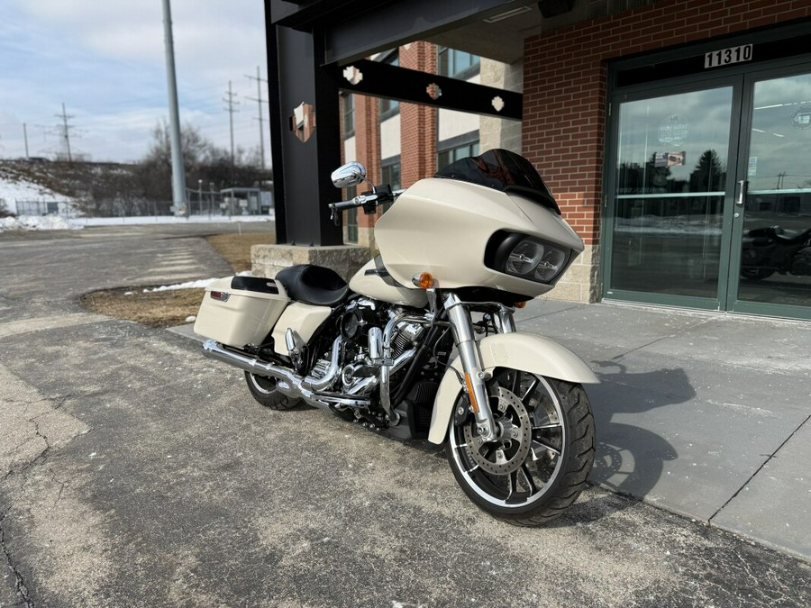 2022 Harley-Davidson Road Glide Special