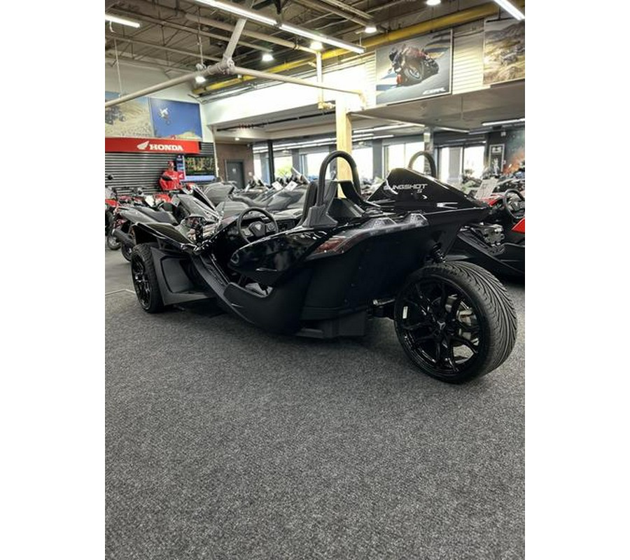 2026 Polaris Slingshot® S Manual
