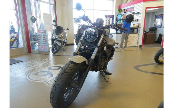 2026 Rebel® 300 E-Clutch - Honda