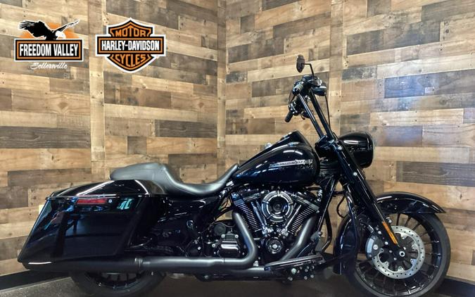 2019 Harley-Davidson Road King Special Vivid Black - Black Finish FLHRXS