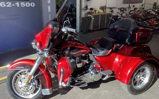 2012 Harley-Davidson® FLHTCUTG - Tri Glide® Ultra Classic®