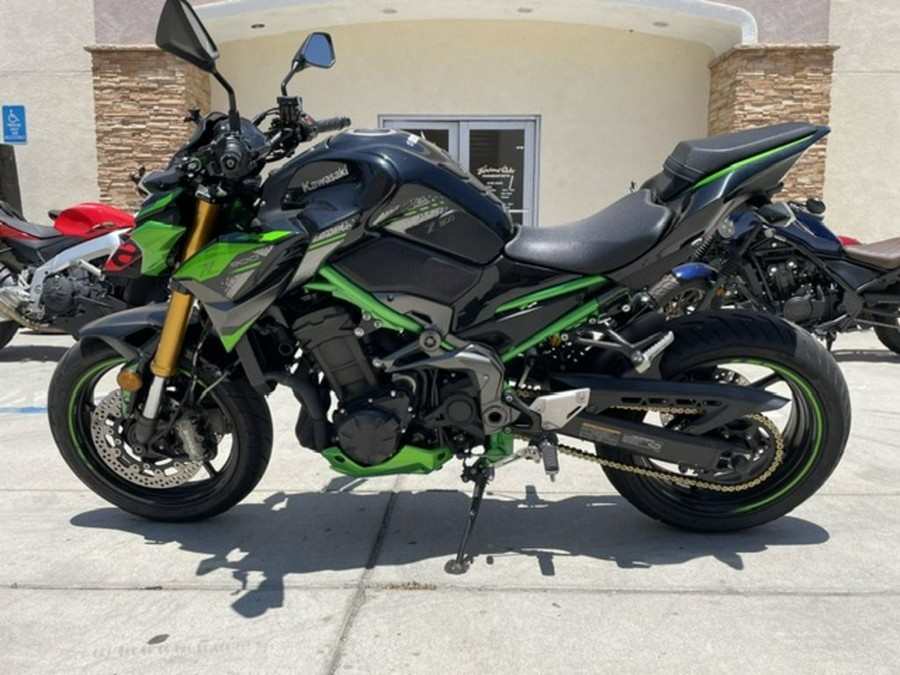 2024 Kawasaki Z900 SE ABS