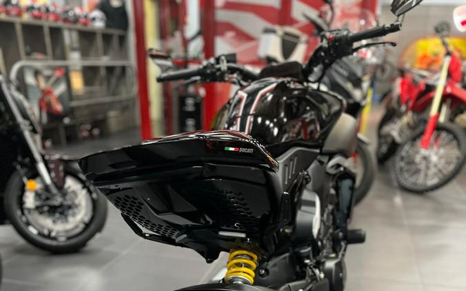 2024 Ducati Diavel V4