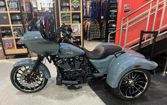 2023 Harley-Davidson Road Glide 3 Trike First Look [5 Fast Facts]