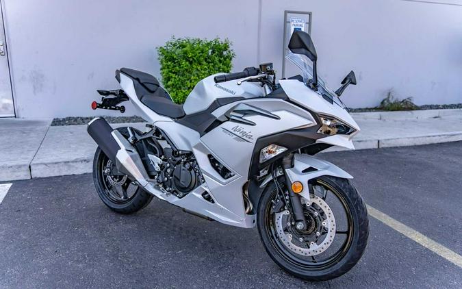 2024 Kawasaki Ninja® 500 ABS