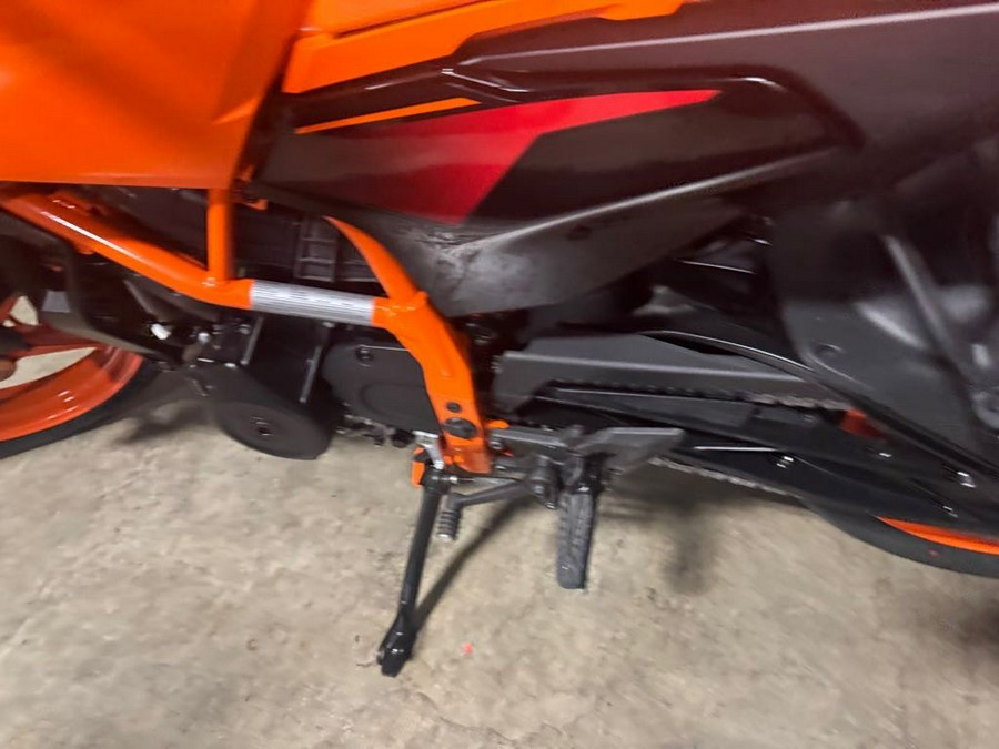 2024 KTM 390 DUKE