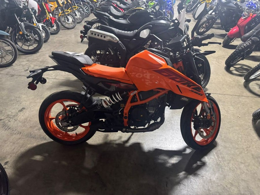 2024 KTM 390 DUKE