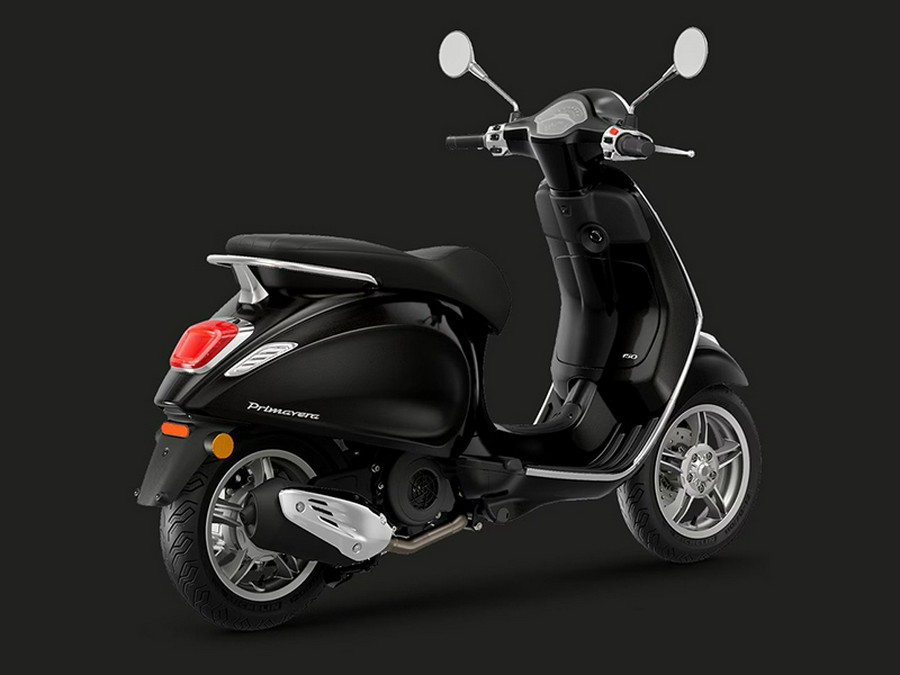 2025 Vespa Primavera 150