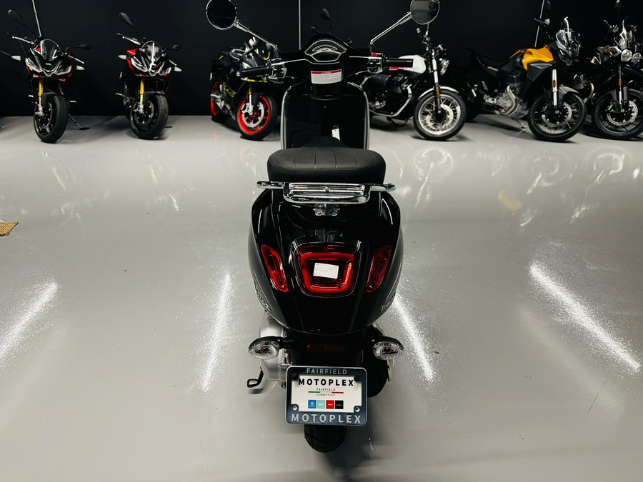 2025 Vespa Primavera 150