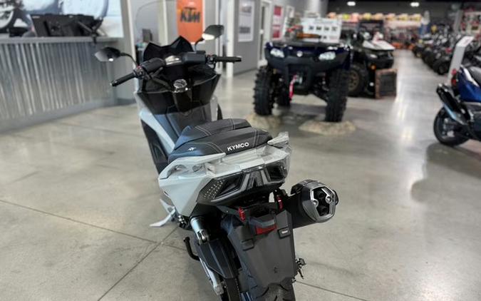 2025 KYMCO AK 550i ABS