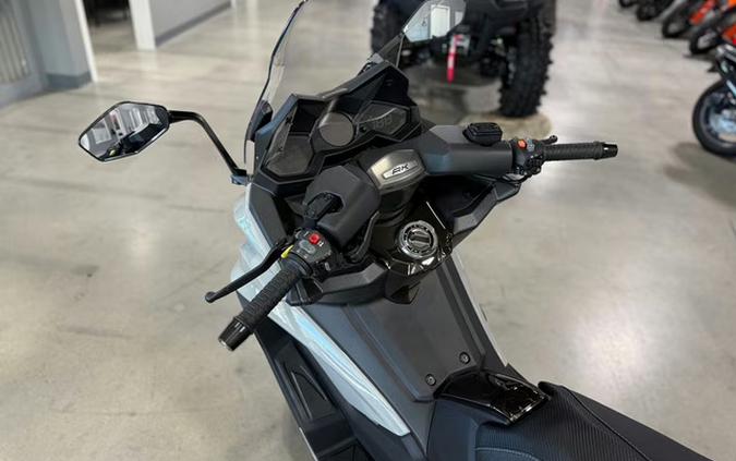 2025 KYMCO AK 550i ABS