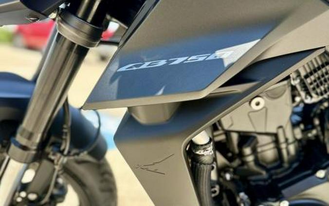 2025 Honda® CB750 Hornet