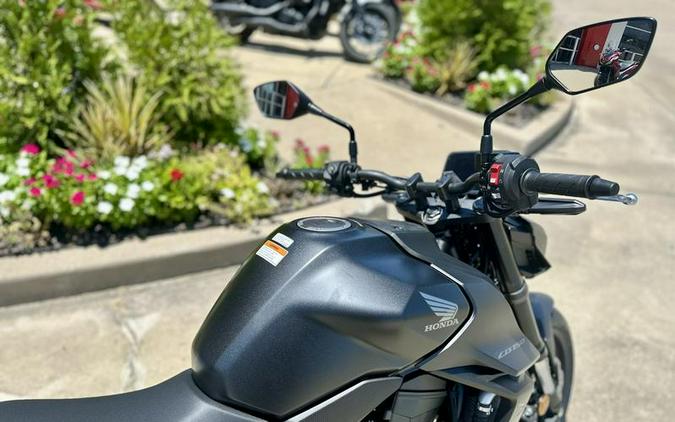 2025 Honda® CB750 Hornet