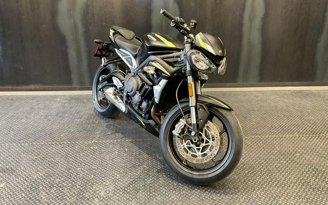 2022 Triumph Street Triple RS Matte Jet Black