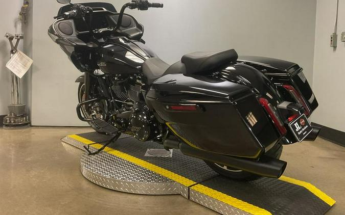 2024 Harley-Davidson® FLTRX - Road Glide®