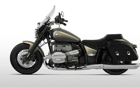 2022 BMW R18 CLASSIC