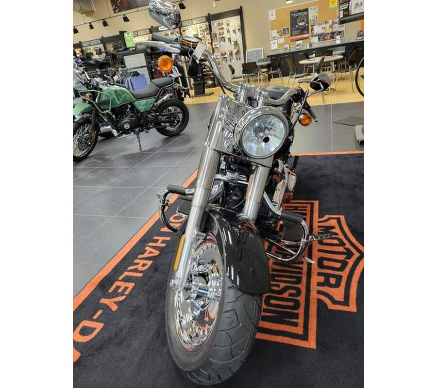 2016 Harley-Davidson® FLSTF - Softail® Fat Boy®