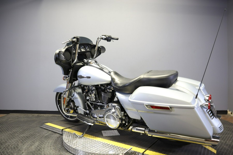 2023 Harley-Davidson Street Glide