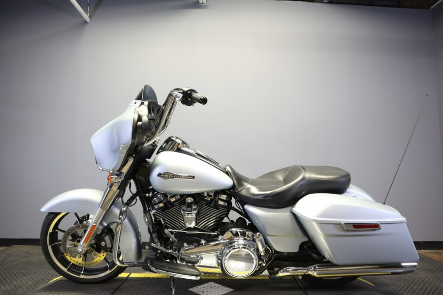 2023 Harley-Davidson Street Glide